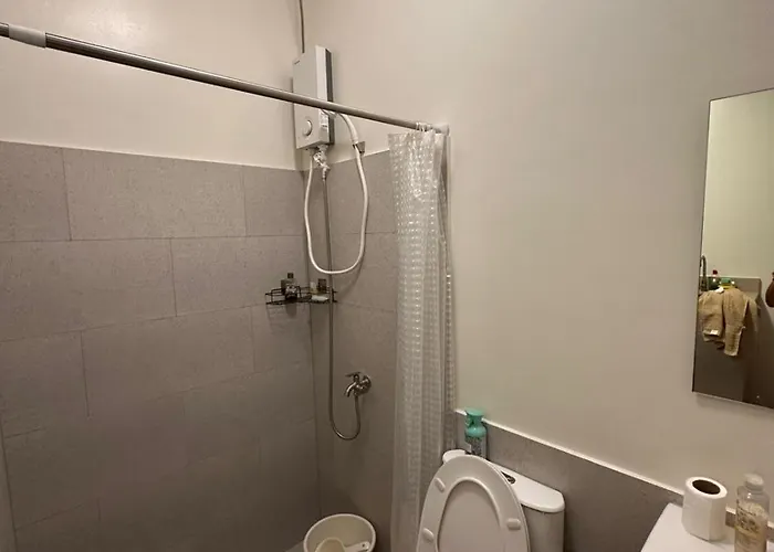City- The Median Unit 317 Aparthotel
